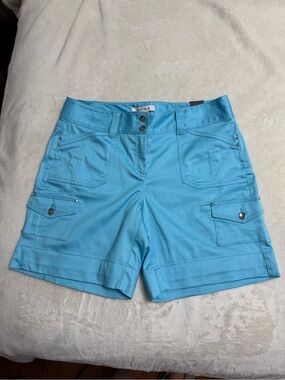 White House Black Market Aqua Cargo Shorts with Front Pockets NWT